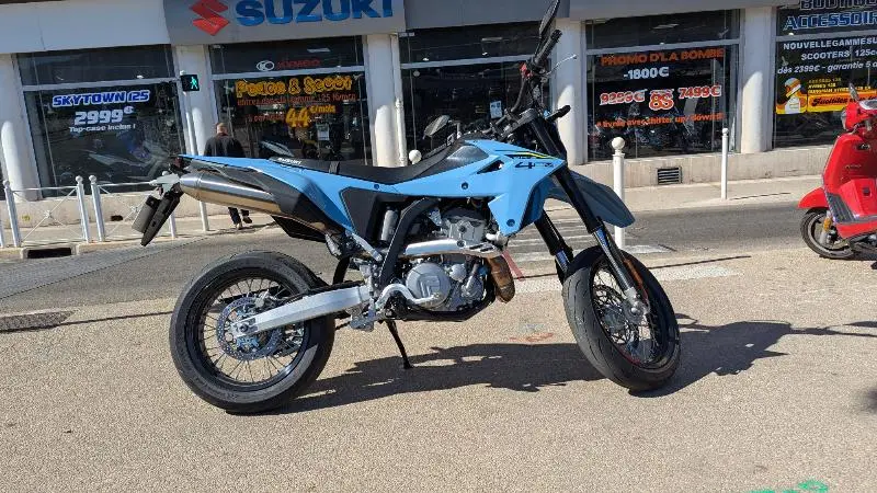 DRZ 4S SM