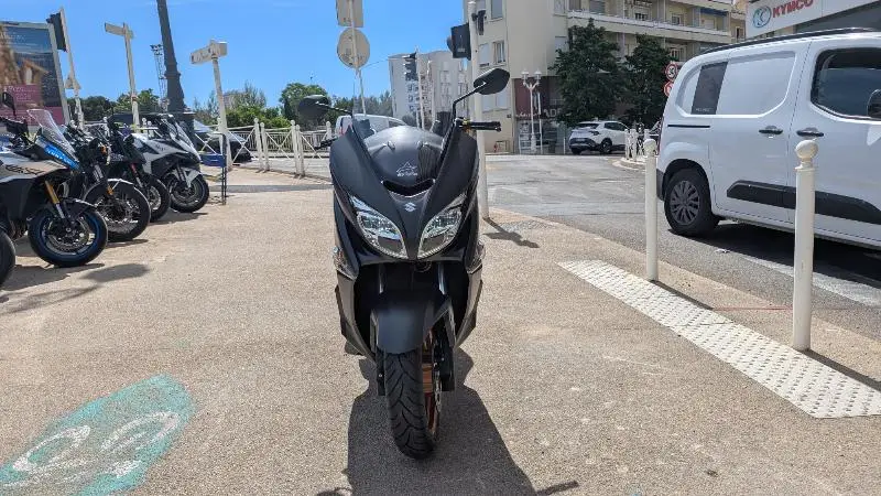 BURGMAN 400
