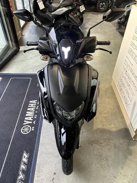 RayZR 125