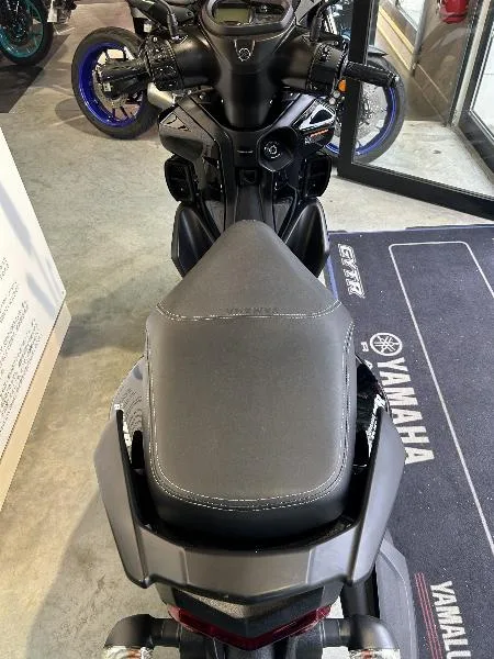 RayZR 125