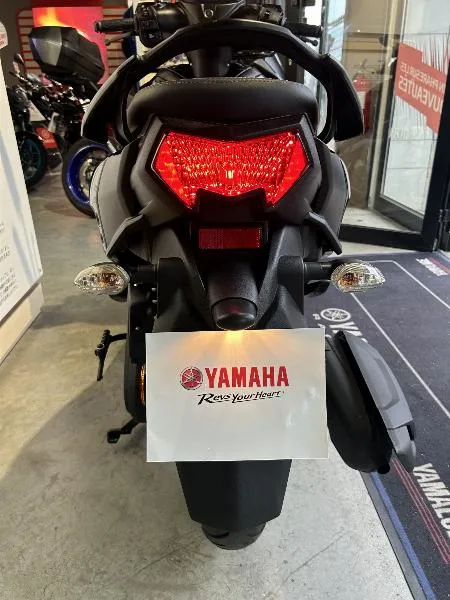 RayZR 125