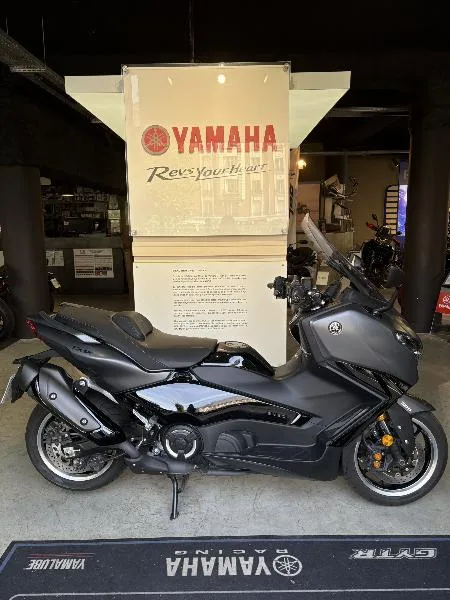 XP TMAX 560 TECH MAX