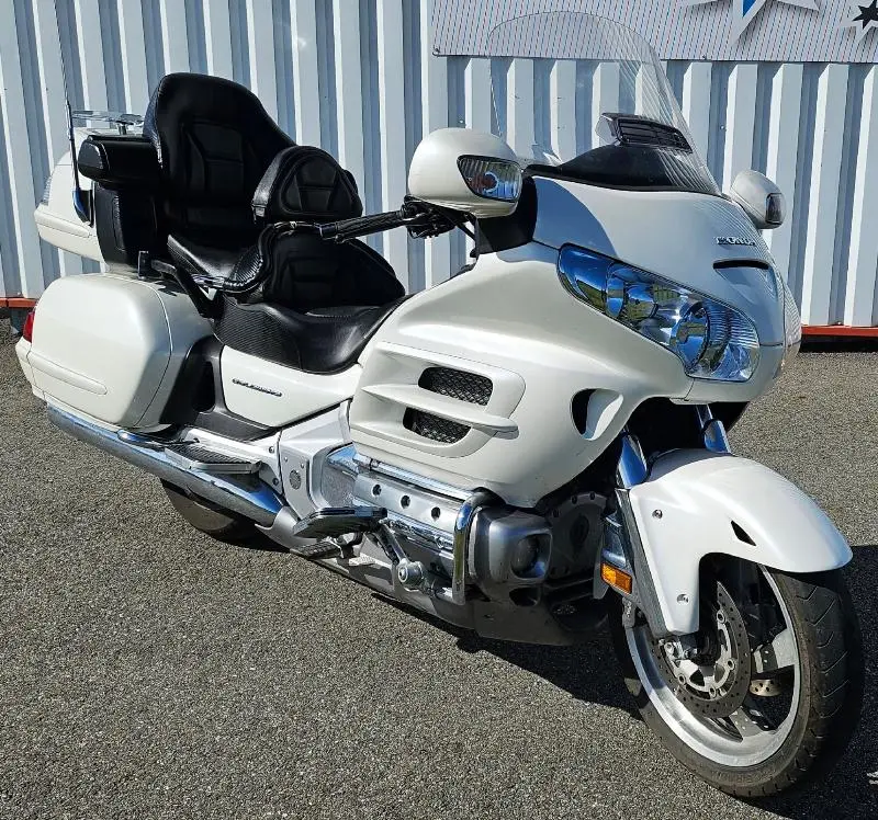 GL1800 GOLDWING