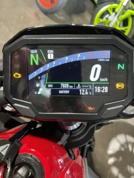 Z650  Z650