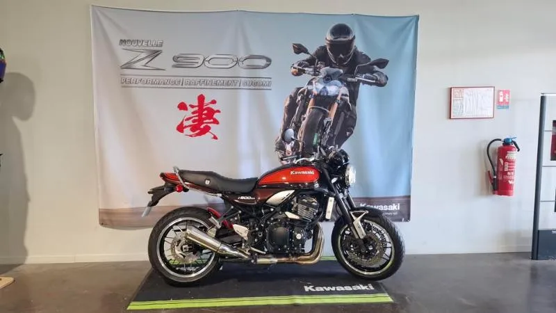 Z 900