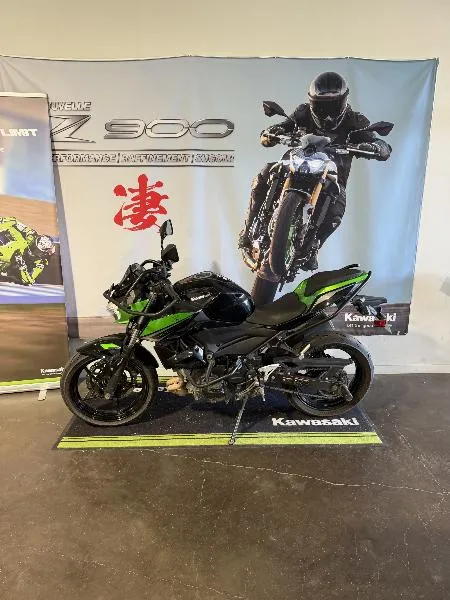 Z400