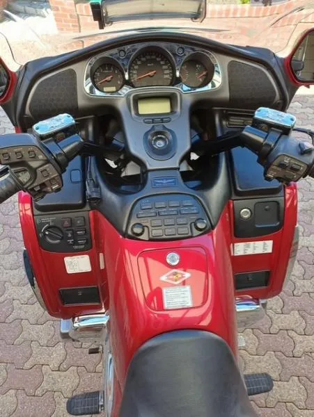 GL 1800 GOLDWING
