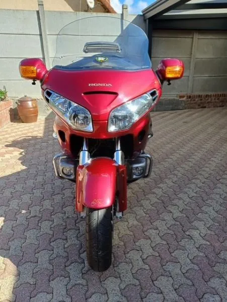 GL 1800 GOLDWING