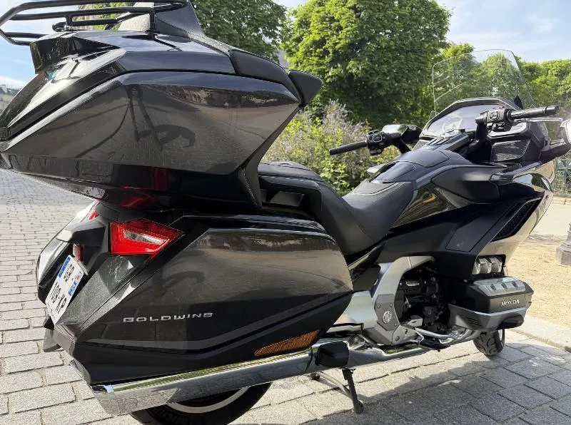 GL 1800 GOLDWING DCT