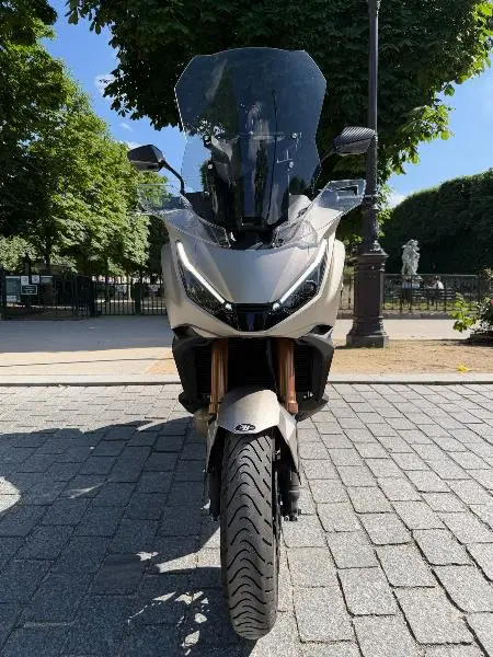 NT 1100 DCT