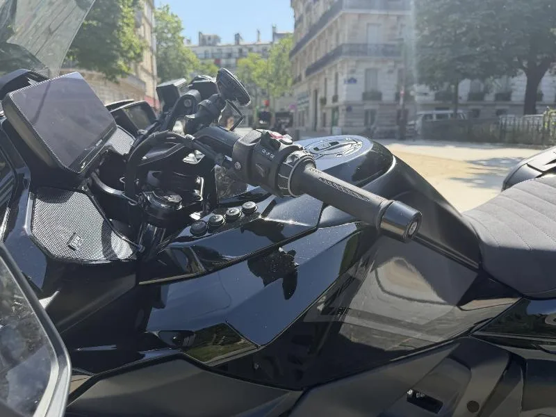 R 1300 RT