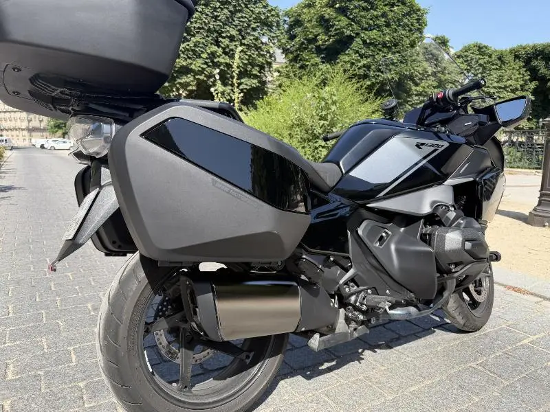 R 1300 RT