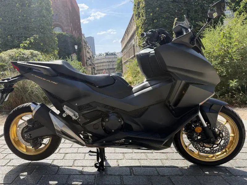 NSS FORZA 750 2024