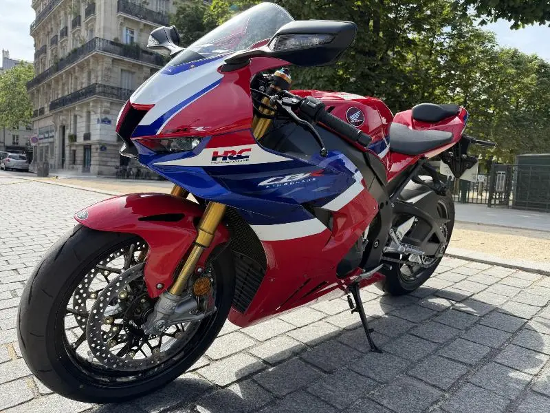 CBR 1000  RRR FIREBLADE SP