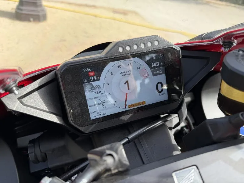 CBR 1000  RRR FIREBLADE SP