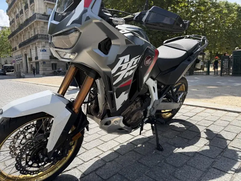 CRF 1100 L AFRICA TWIN  ADVENTURE SPORTS DCT
