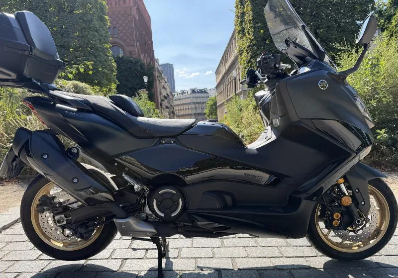 XP TMAX 560 TECH MAX
