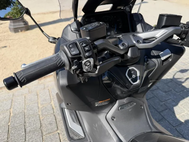 XP TMAX 560 TECH MAX