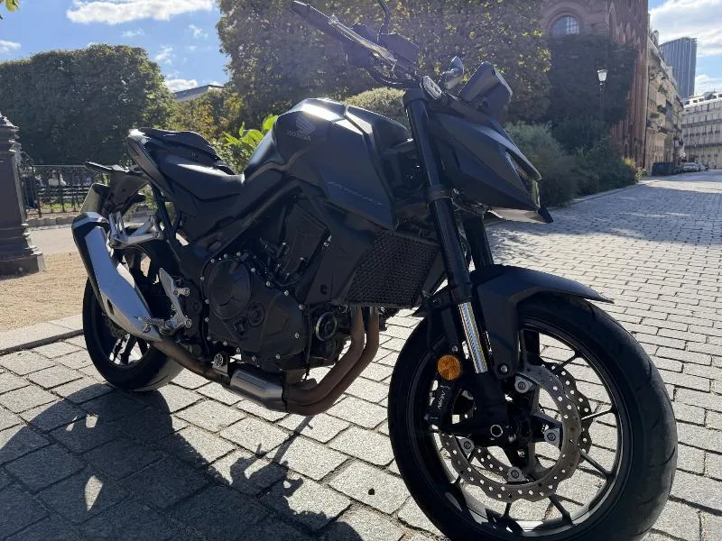 CB 750 HORNET