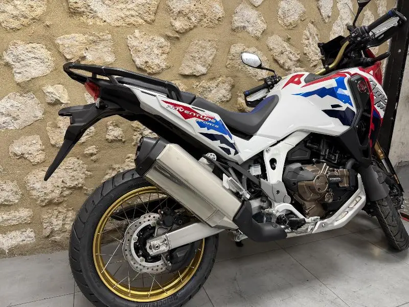 CRF 1100 L AFRICA TWIN  ADVENTURE SPORTS DCT