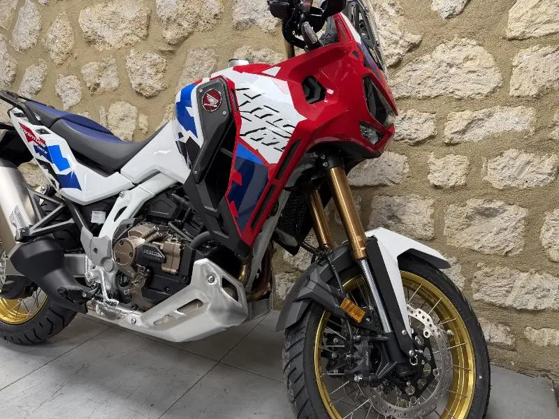 CRF 1100 L AFRICA TWIN  ADVENTURE SPORTS DCT