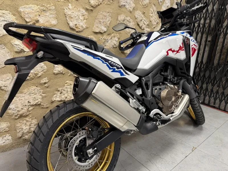 CRF 1100  L AFRICA TWIN