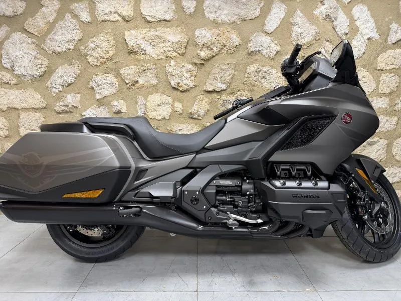 GL 1800 GOLDWING DCT