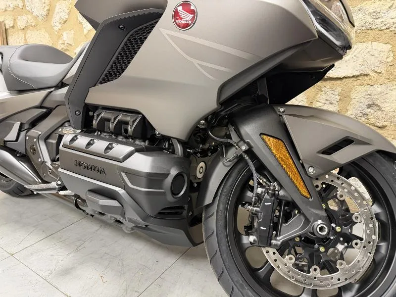GL 1800 GOLDWING DCT