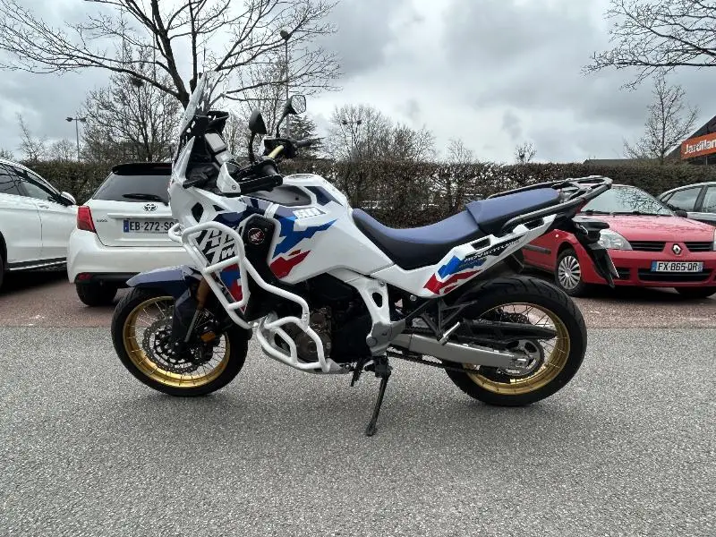 CRF 1100 L AFRICA TWIN ADVENTURE SPORTS