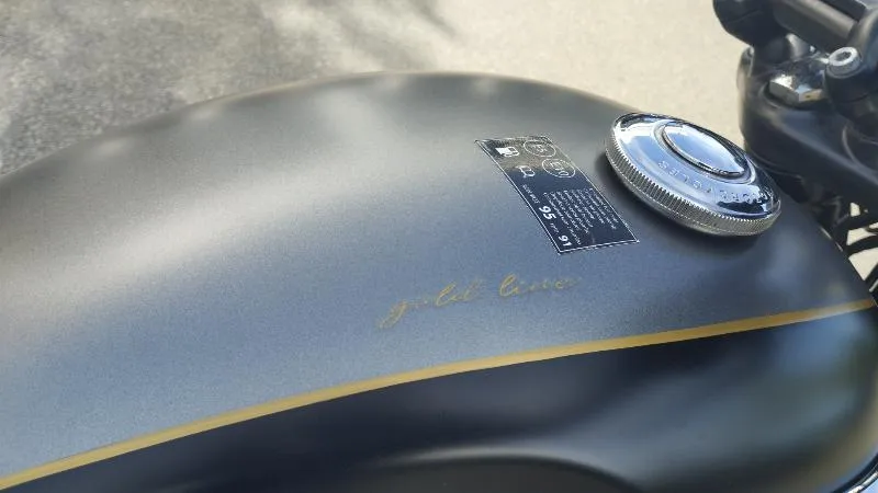 Bonneville T120 Black