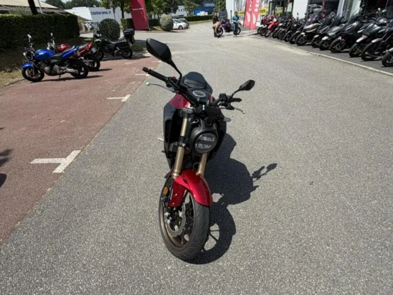 CBF125NA