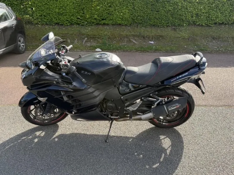 ZZR 1400