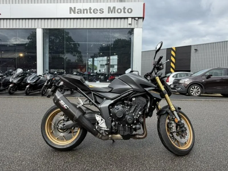 CB1000SP