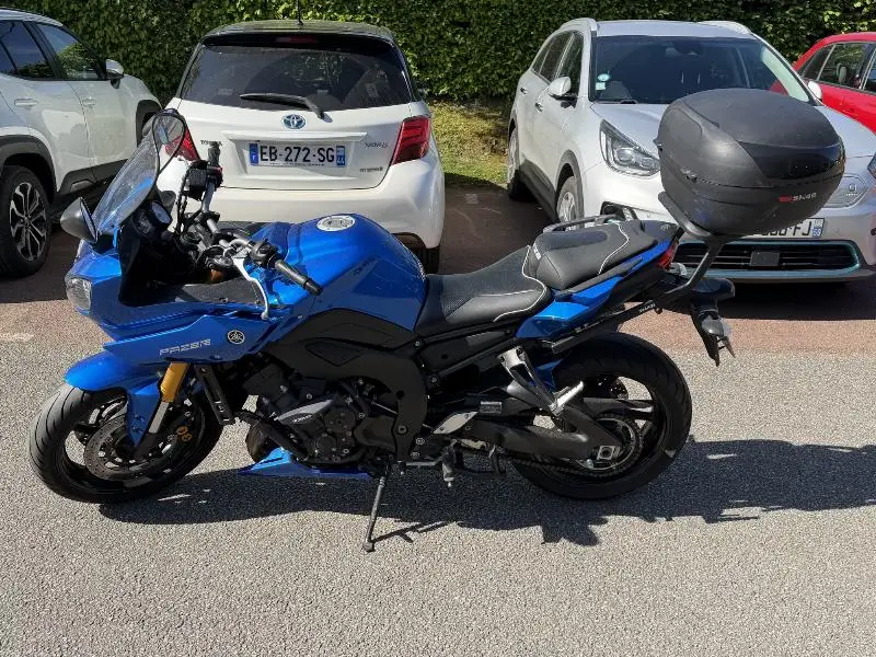 FZ8