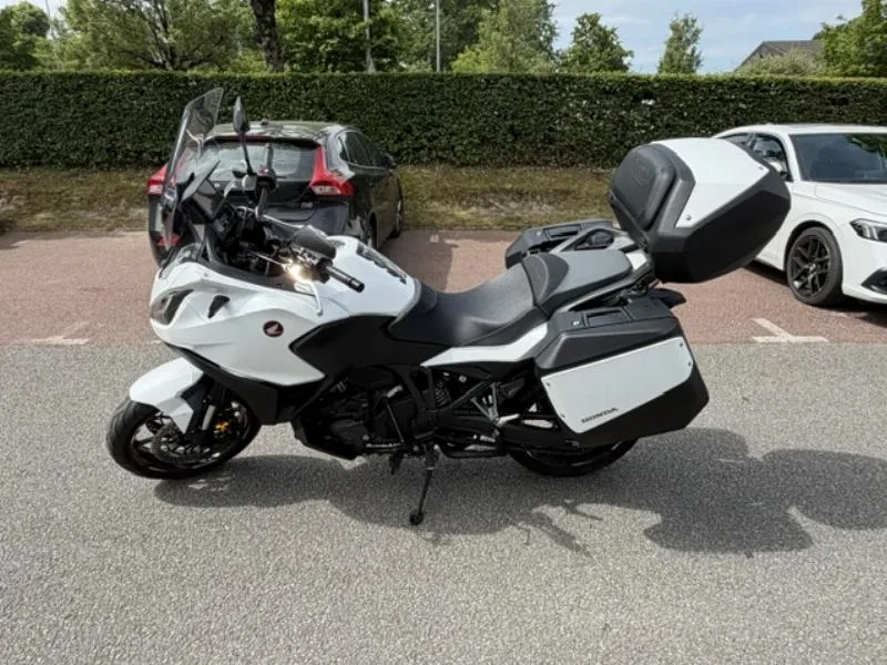 NT1100A