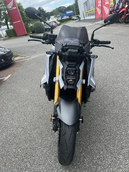 GSXS1000