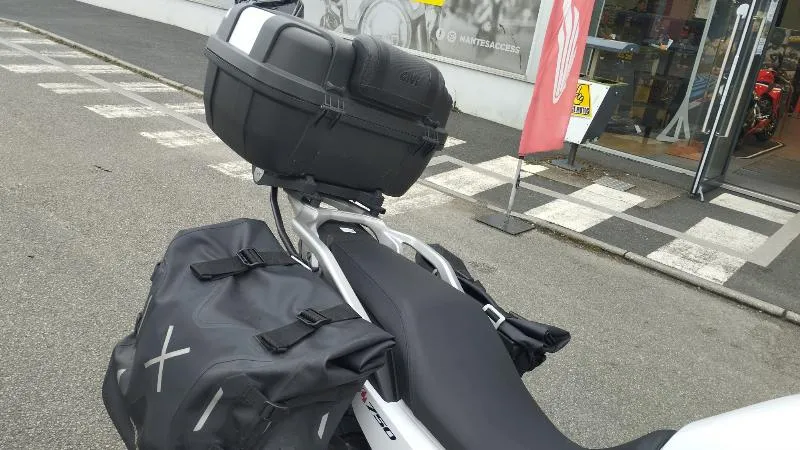 XL750