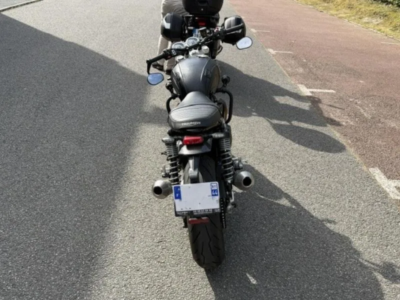SPEED TWIN 1200