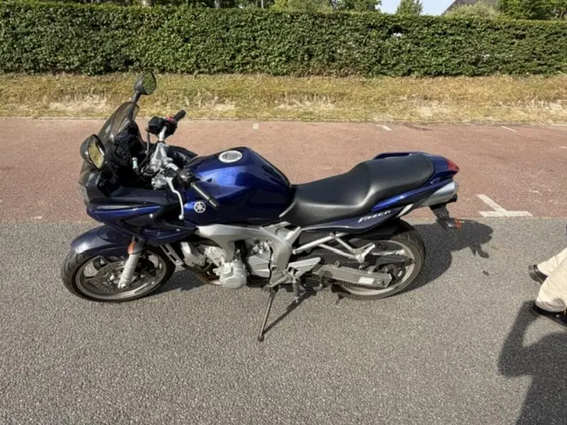 FZ6 FAZER