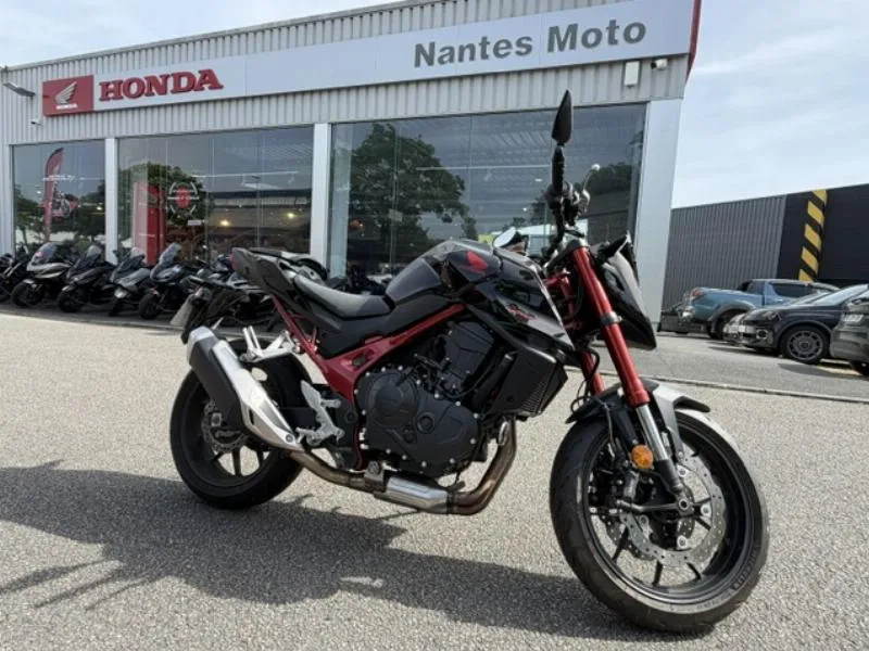 CB 750 HORNET 2023
