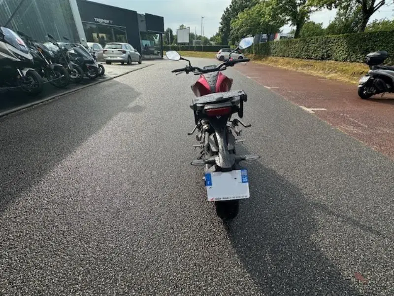 CBF125NA