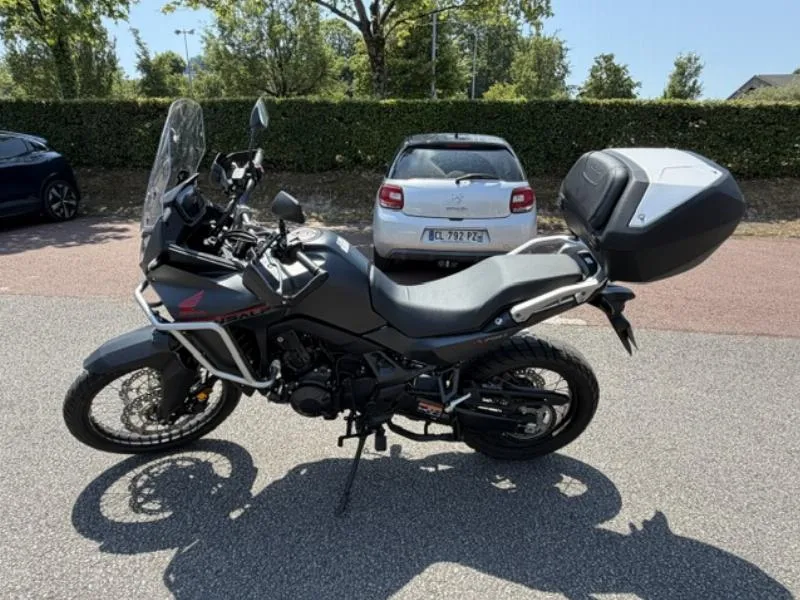 XL750
