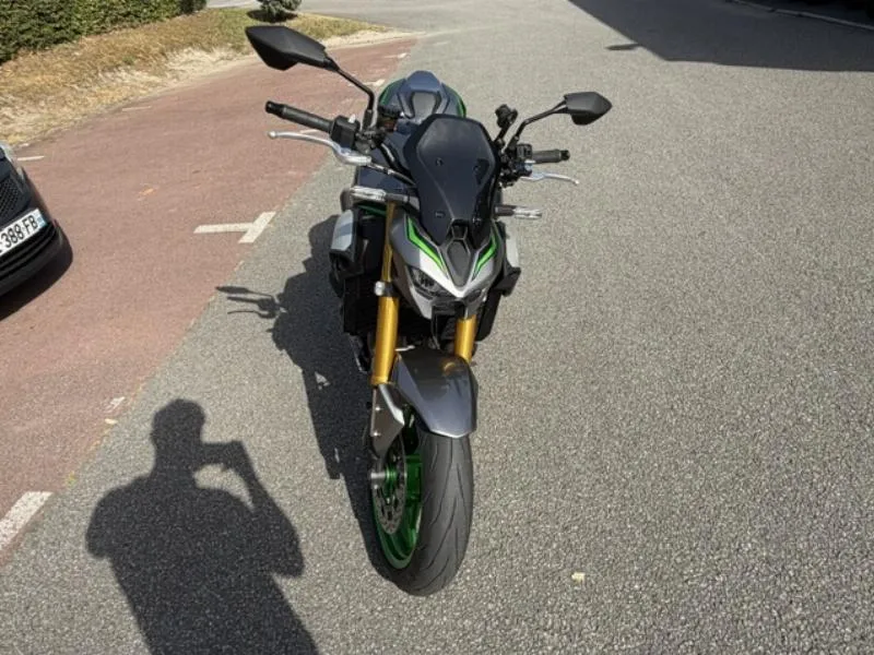 Z900