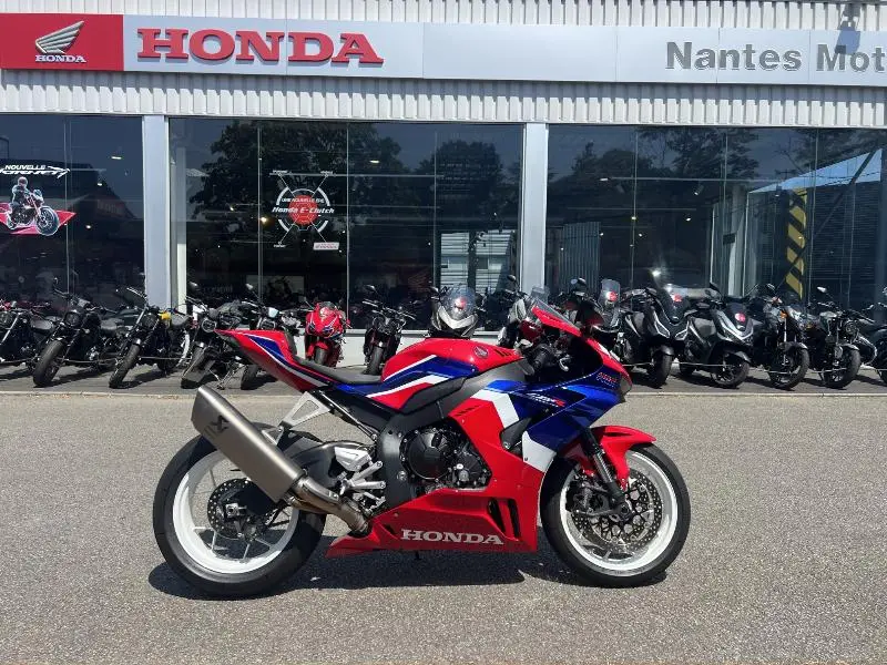 CBR 1000 R