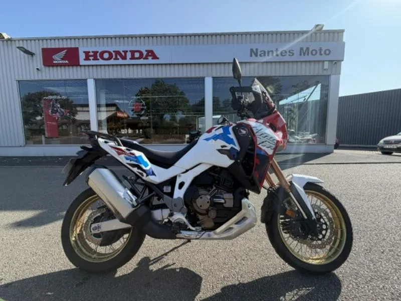 CRF 1100 L AFRICA TWIN  ADVENTURE SPORTS DCT