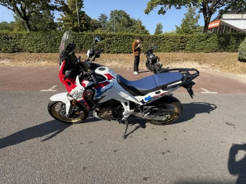 CRF 1100 L AFRICA TWIN  ADVENTURE SPORTS DCT