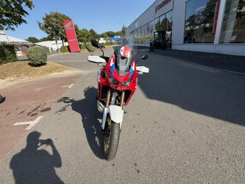 CRF 1100 L AFRICA TWIN  ADVENTURE SPORTS DCT
