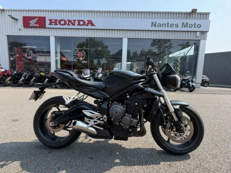 STREET TRIPLE 765 2017