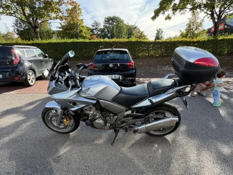 CBF1000A