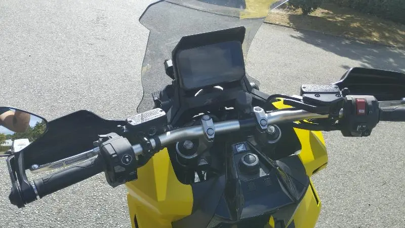 XADV 750